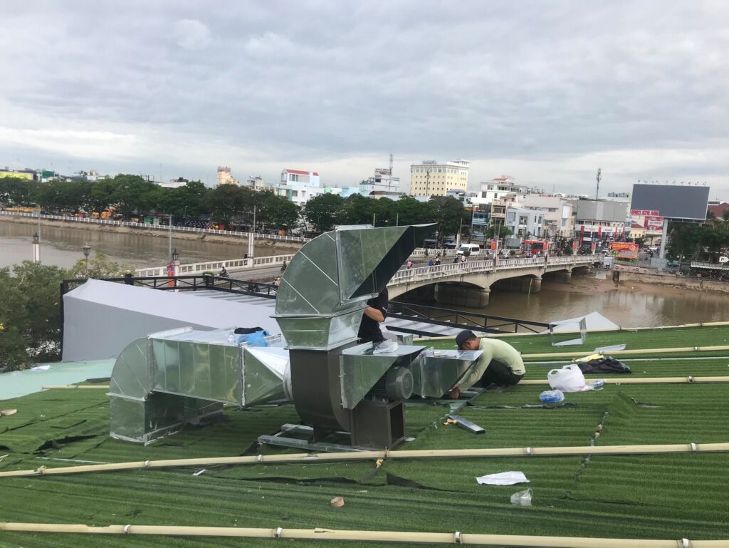 Thi công hệ thống bếp công nghiệp Chuỗi nhà hàng BeerClub Marina 12 131382416 3790400394355210 3786904270217741918 n